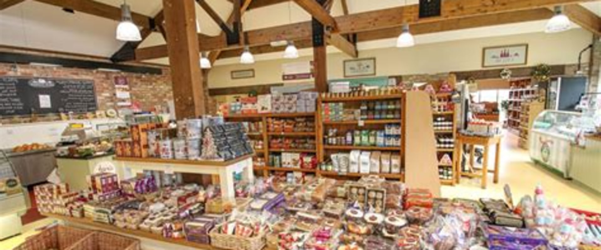 Exploring Gift Shops at Farms: What to Expect After Your Tour