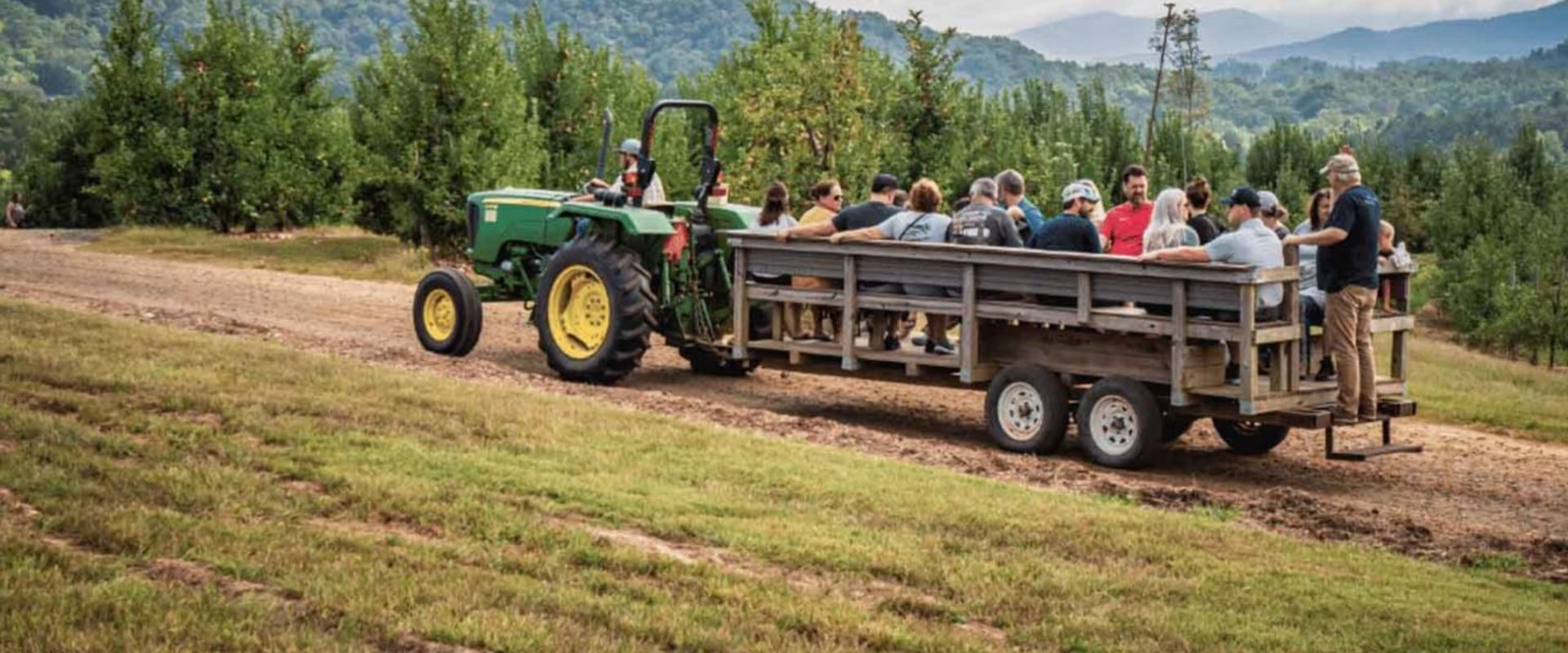 Navigating Your Way to Memorable Farm Tours