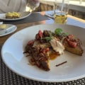 Delicious Dining Options Near Farm Tours: A Culinary Adventure